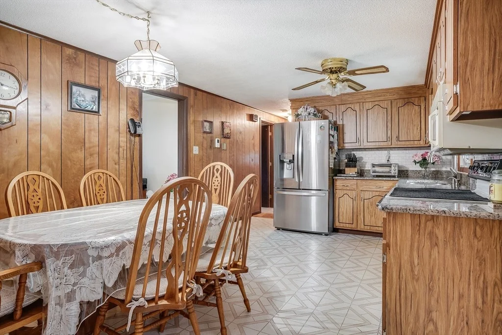 Photo of 42 Marique Dr