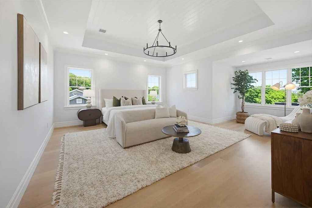 Photo of 70 Woodbine Circle