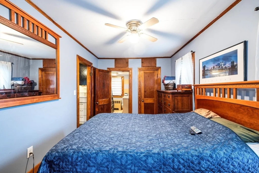 Photo of 8 Rawson Ave.