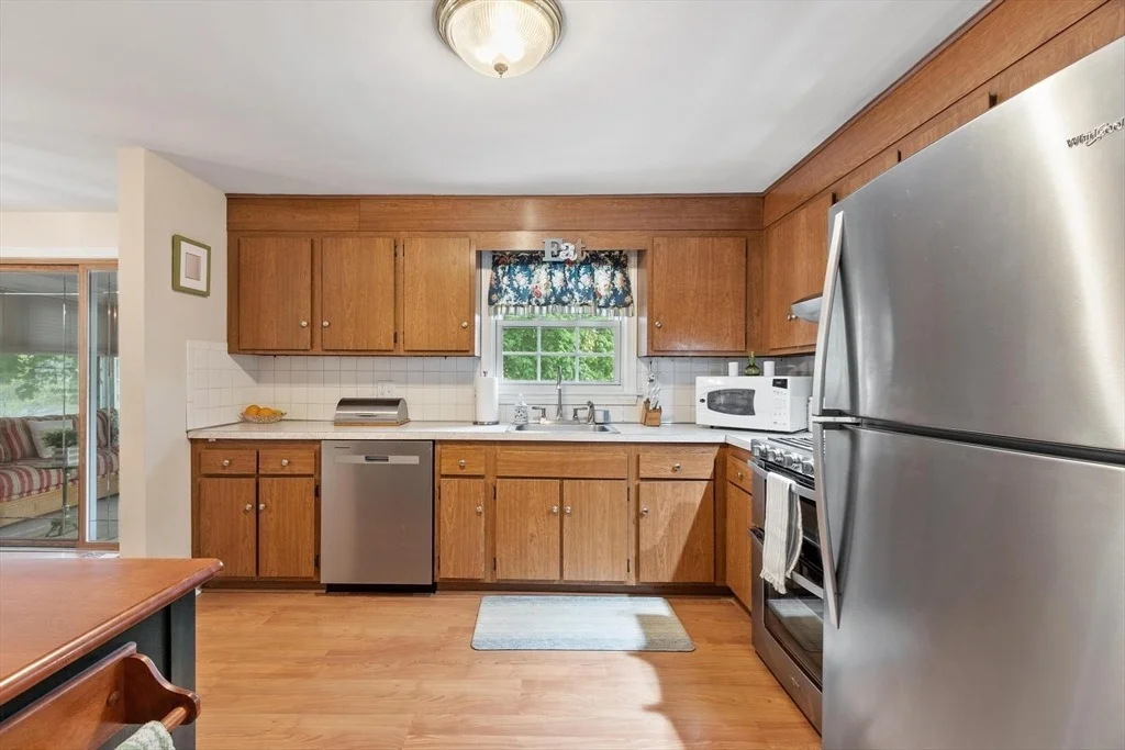 Photo of 134 River Rd