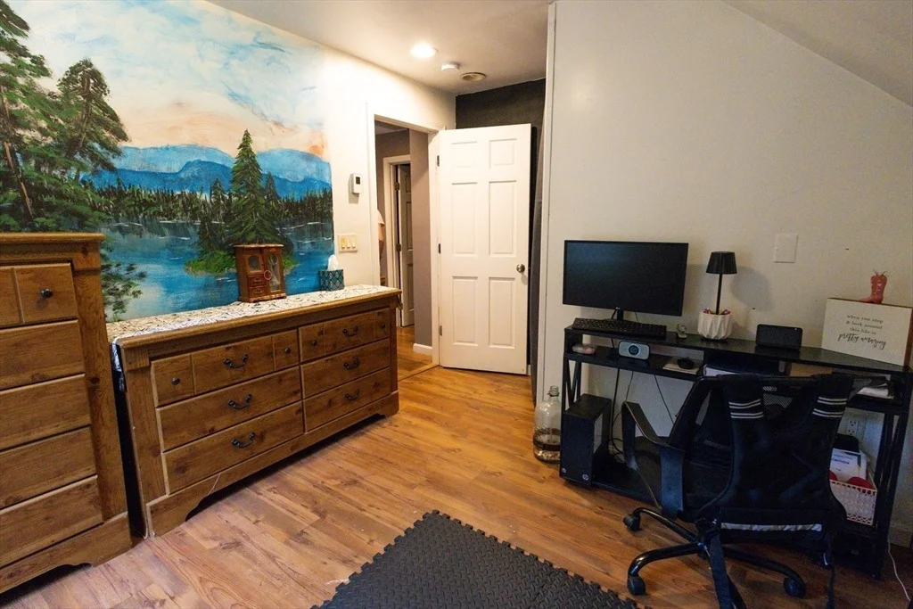 Photo of 339 Drury Ave
