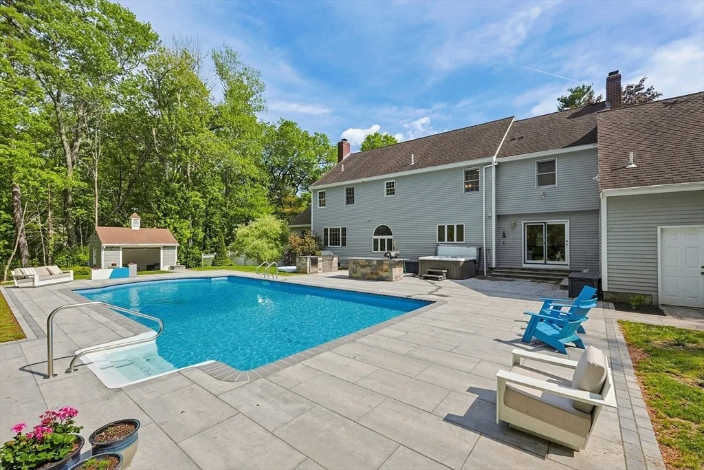 Photo of 5 Hickory Dr
