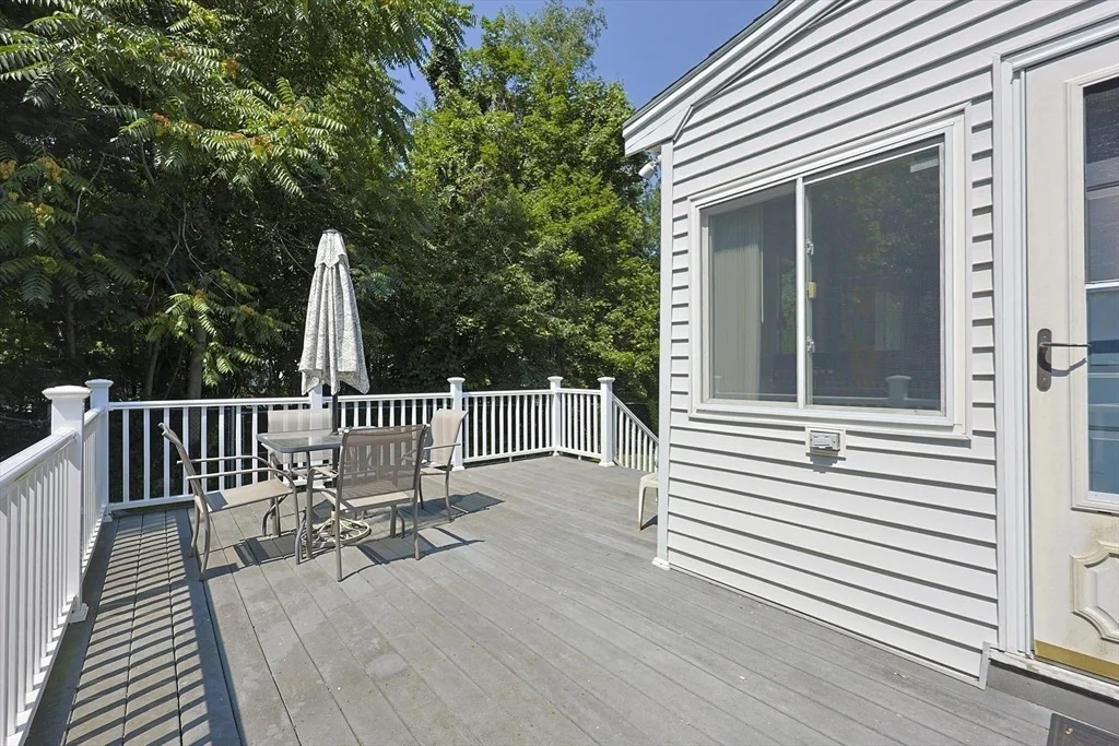Photo of 37 Cliftondale