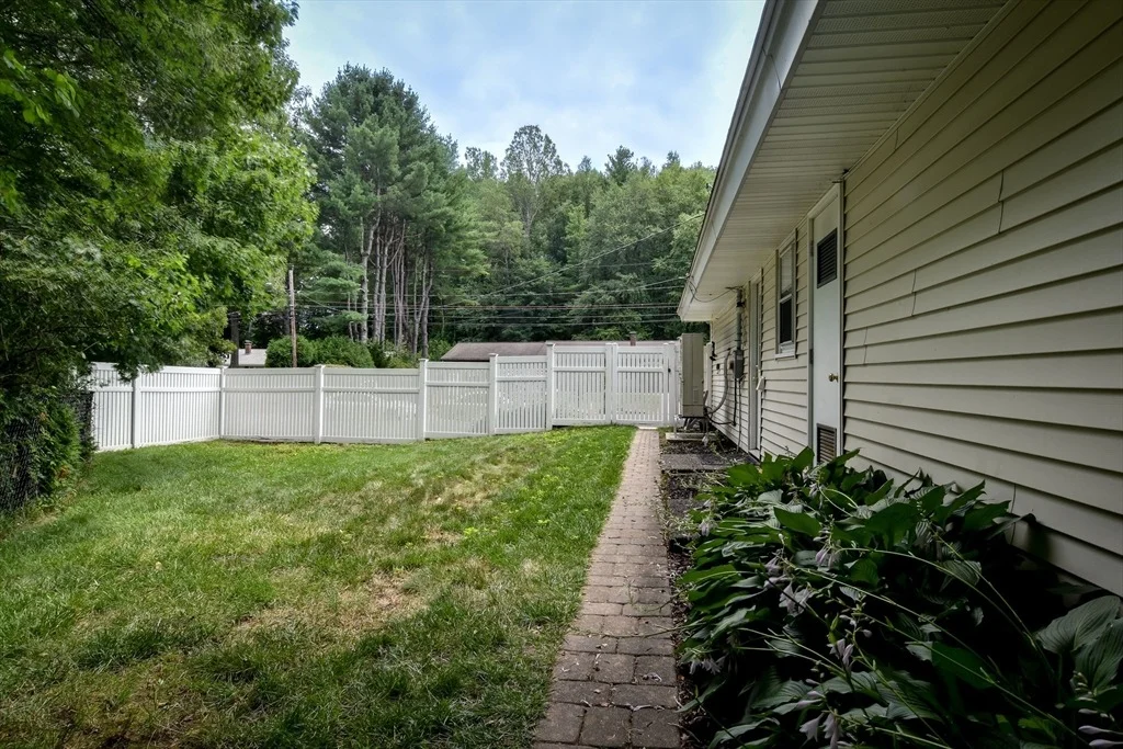 Photo of 9 Larnis Road