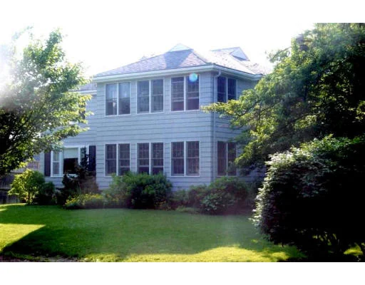 Photo of 19 Greystone Rd