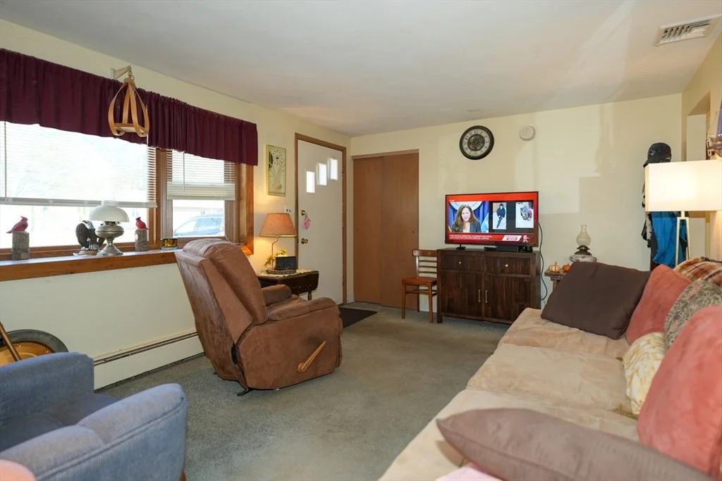 Photo of 6 Durant Ave