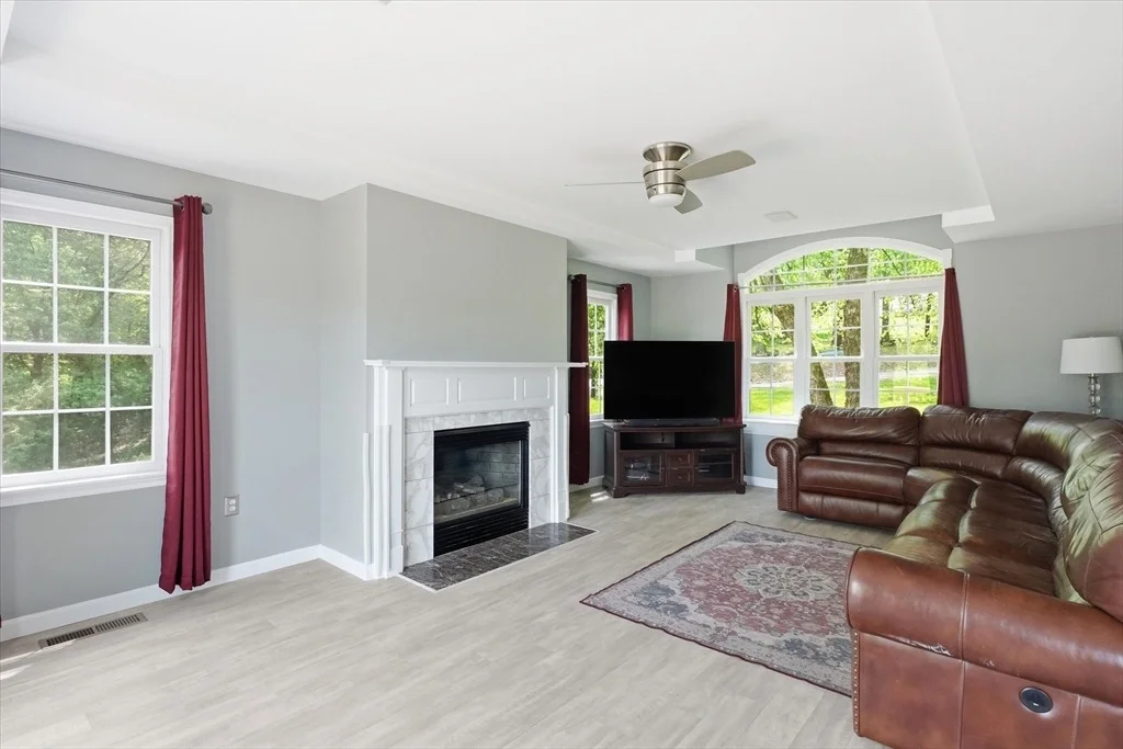 Photo of 26 Long Hill Rd