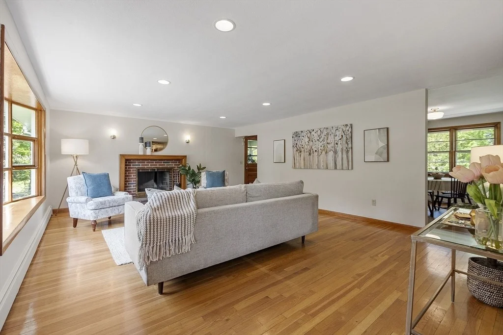 Photo of 415 Arlington St