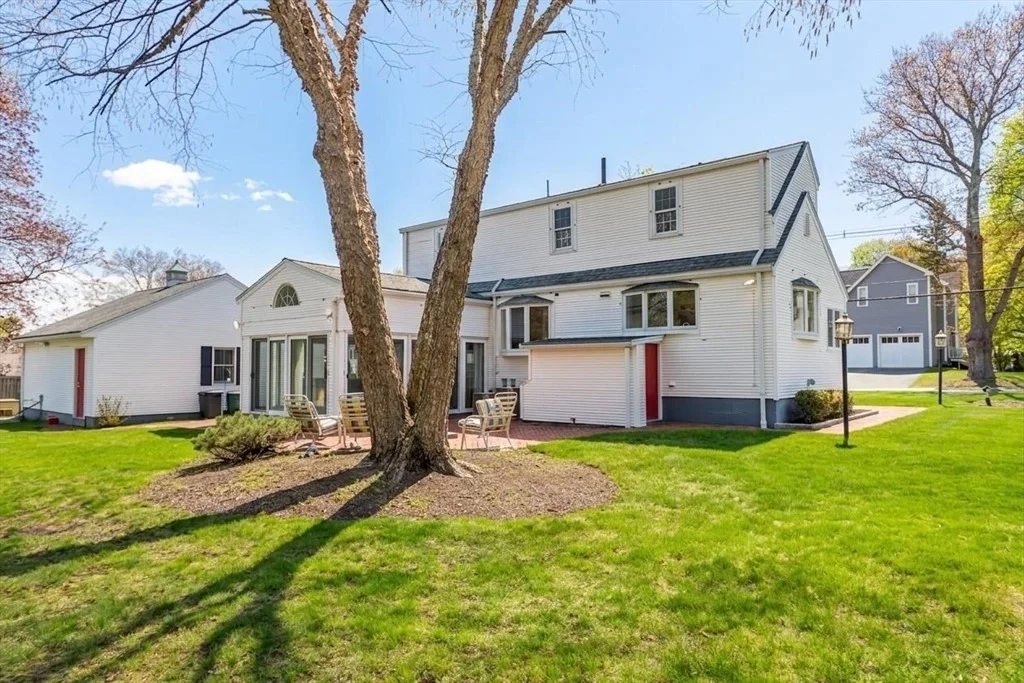 Photo of 250 Bacon St