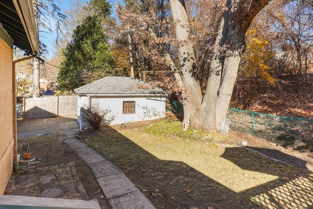 Photo of 34 Randolph Road