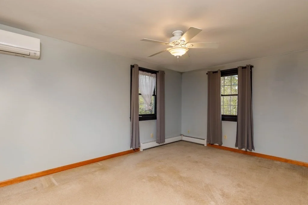 Photo of 1478 Conant Road