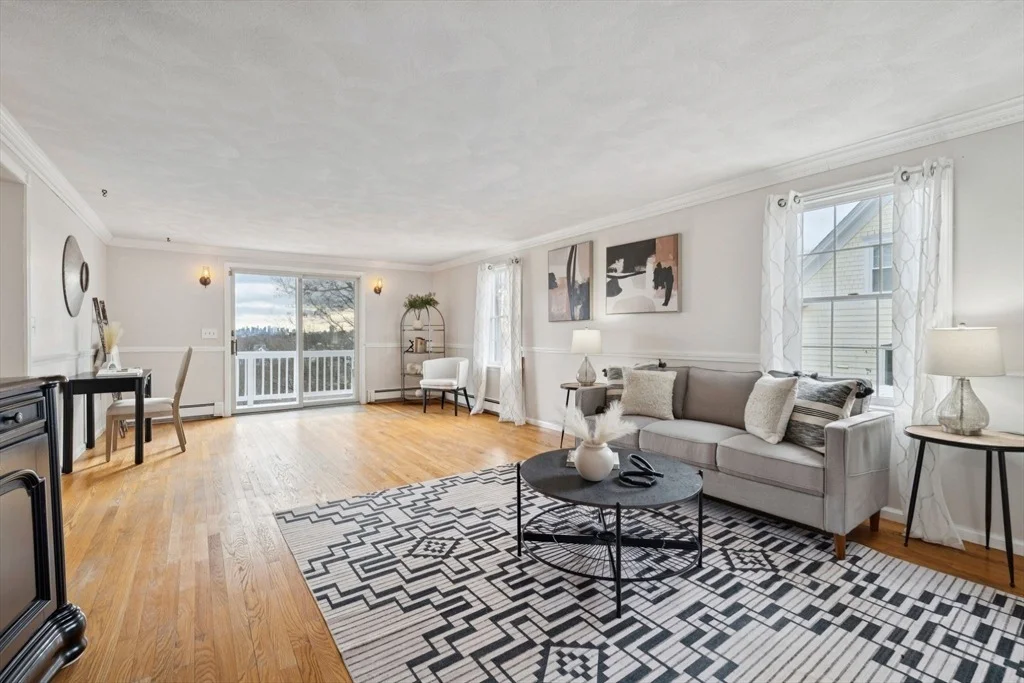Photo of 27 Temple St