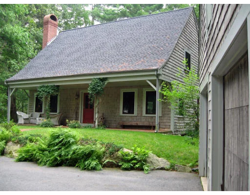 Photo of 447 Marshall St