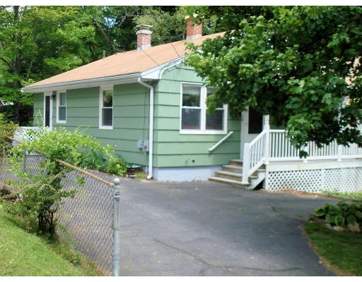 Photo of 50 Seminole Dr