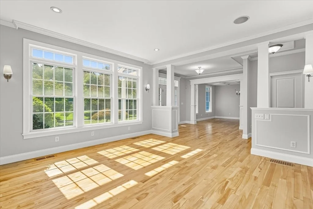 Photo of 118 Bates Way