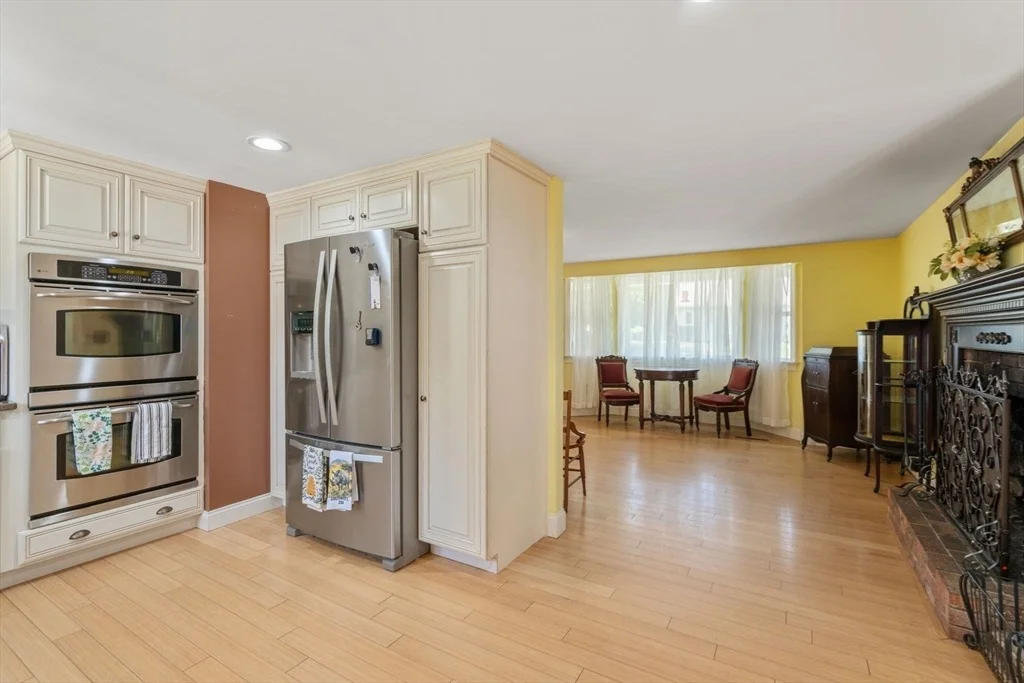 Photo of 217 Charge Pond Road
