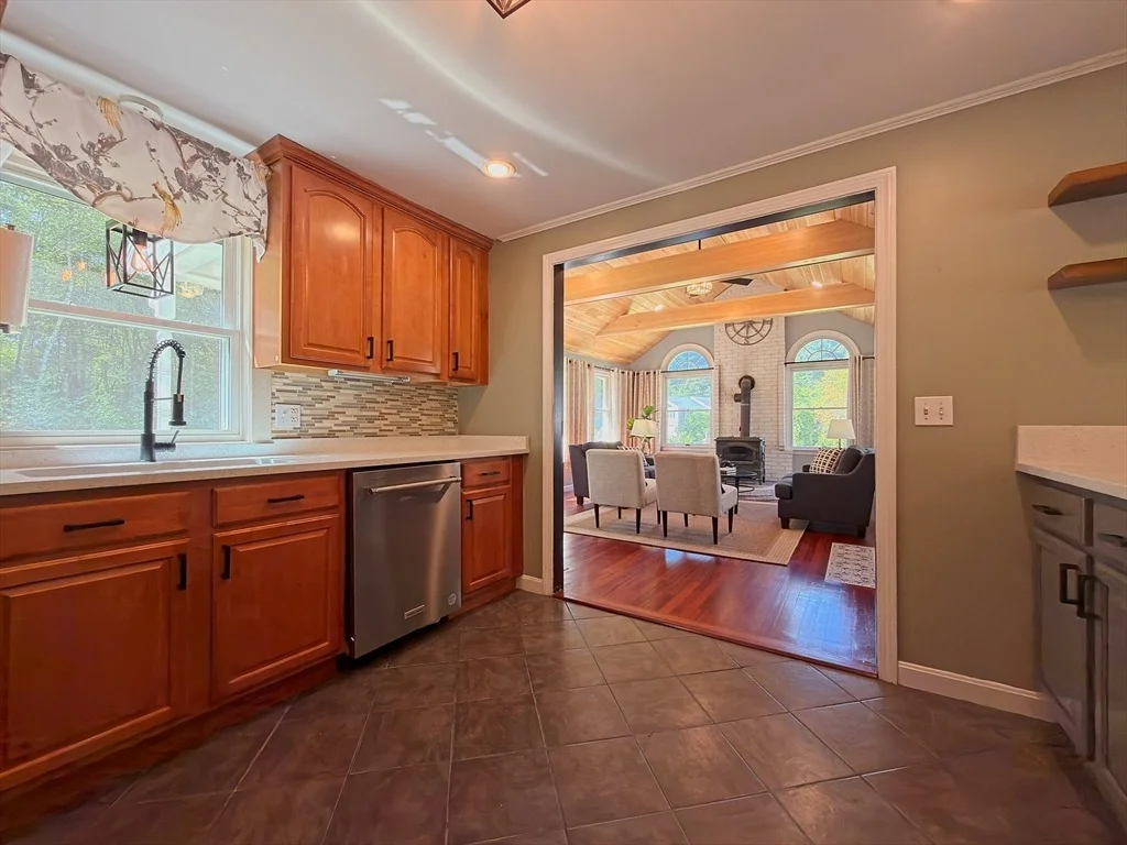 Photo of 476 Pelham Rd