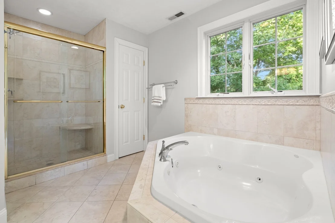 Photo of 22 Sawyer Ln