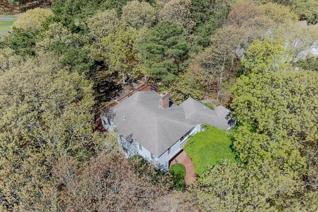 Photo of 41 Greensward Cir