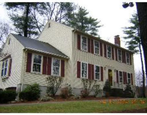 Photo of 13 Stallbrook Rd