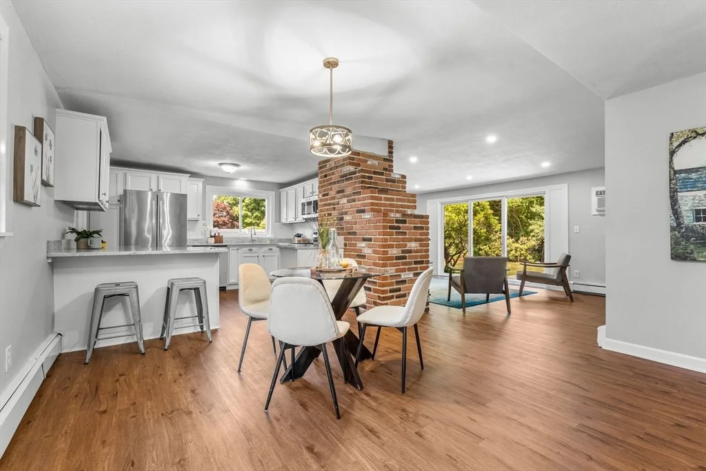 Photo of 22 Temi Rd