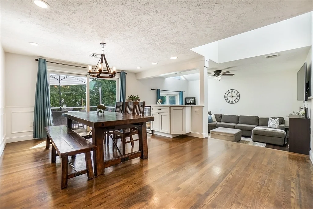 Photo of 19 Edgell Dr