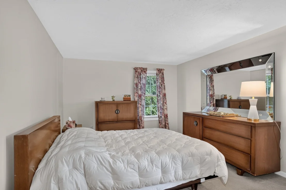 Photo of 3 Greenside Ln
