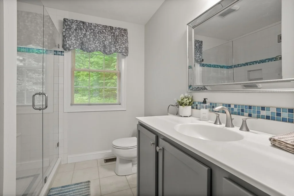 Photo of 71 Fox Run Drive