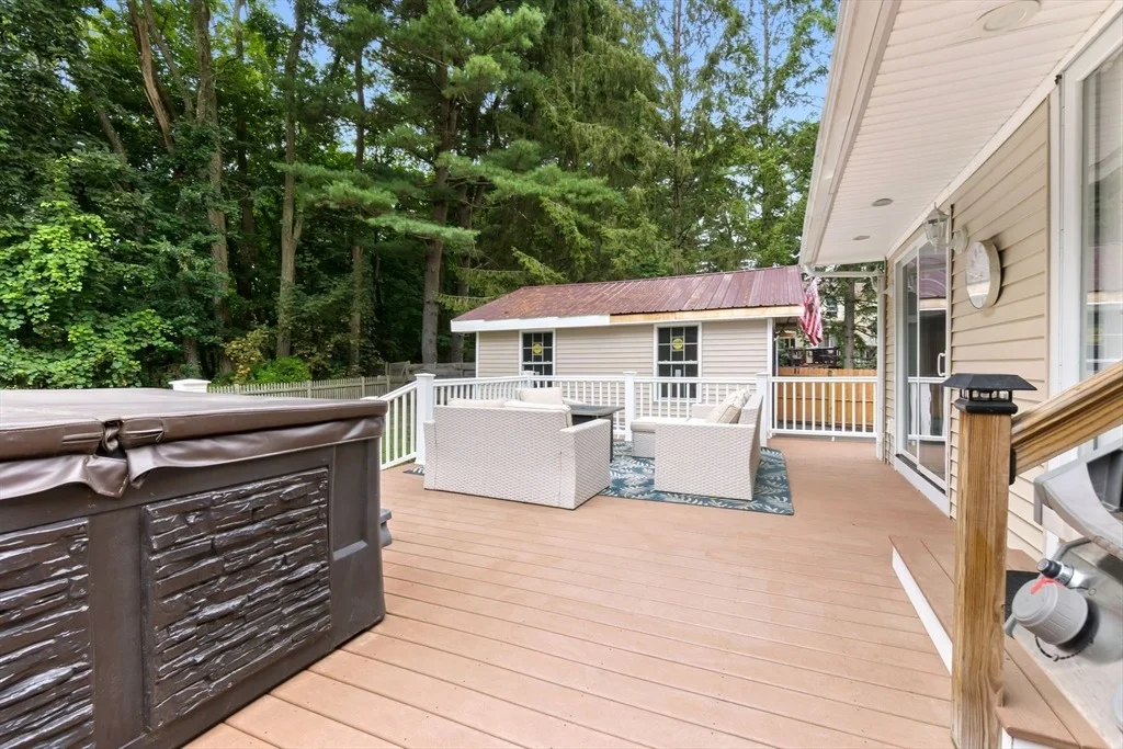 Photo of 55 Old Ferry Rd