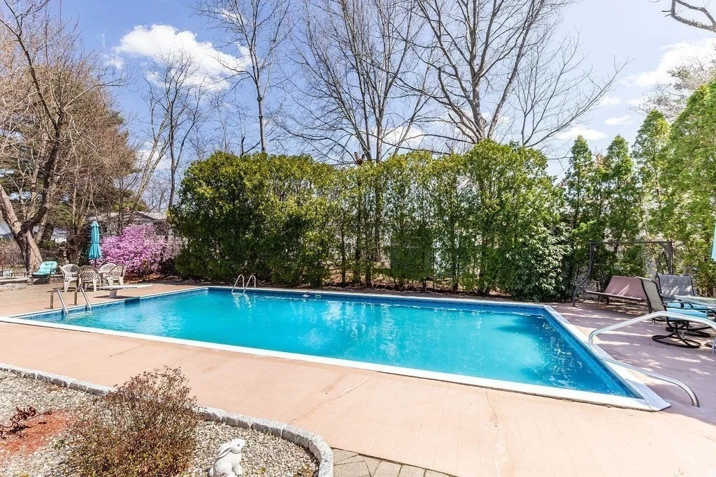 Photo of 71 Pond Ln