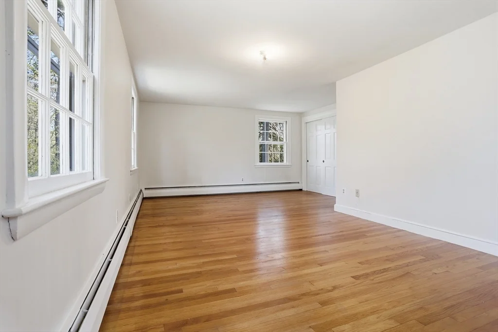 Photo of 76 Alcott St