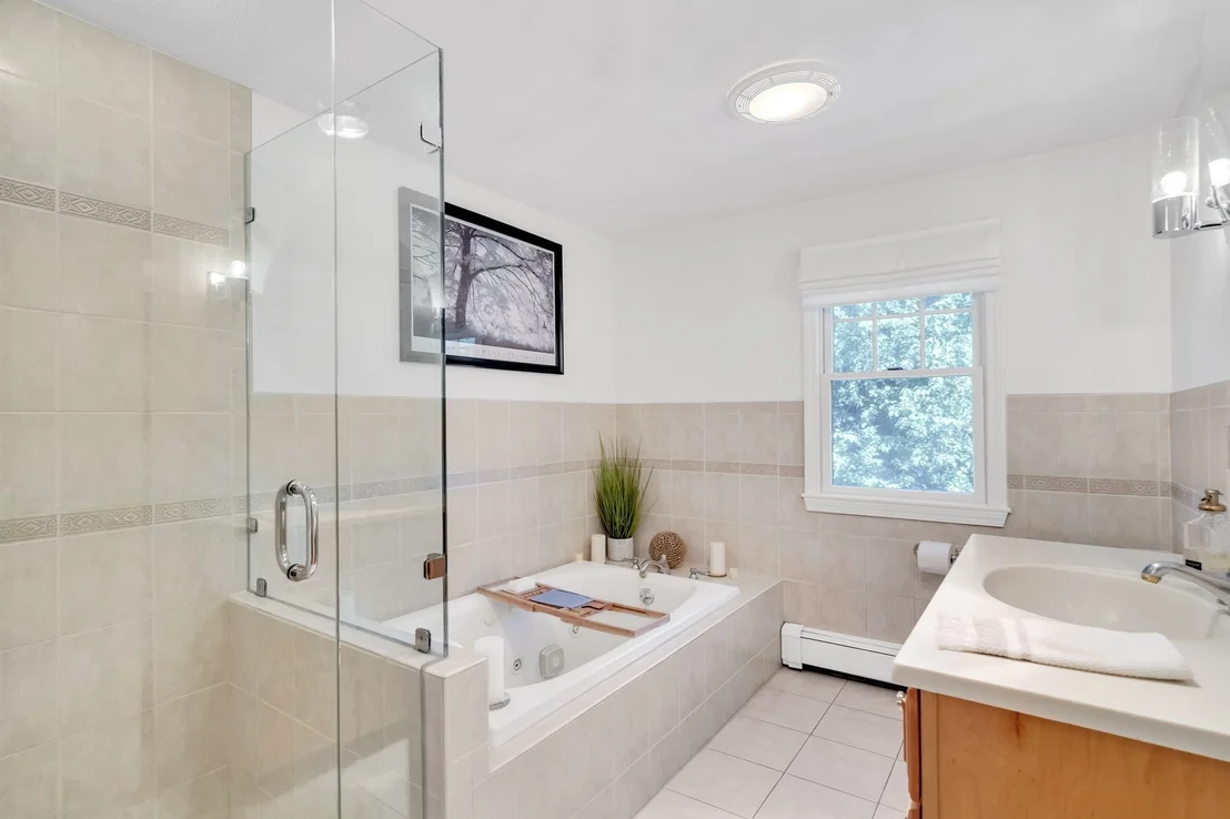 Photo of 32 Webster Rd