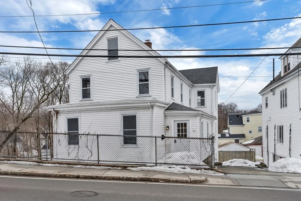 Photo of 73 Walnut St