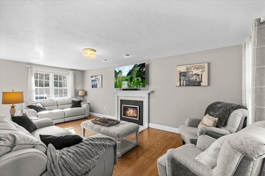 Photo of 21 Cooper Dr
