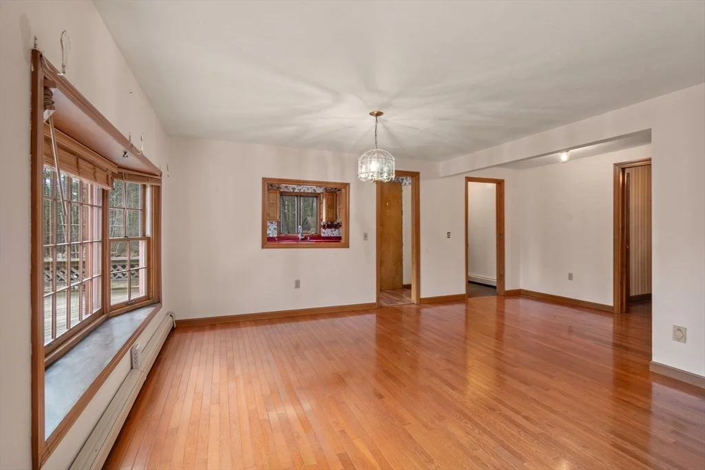 Photo of 945 Walnut Plain Rd