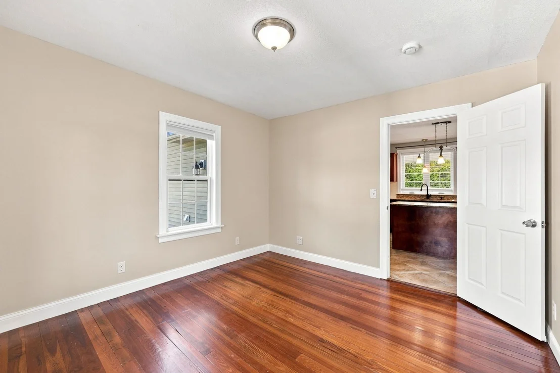 Photo of 8 Caddyshack Dr