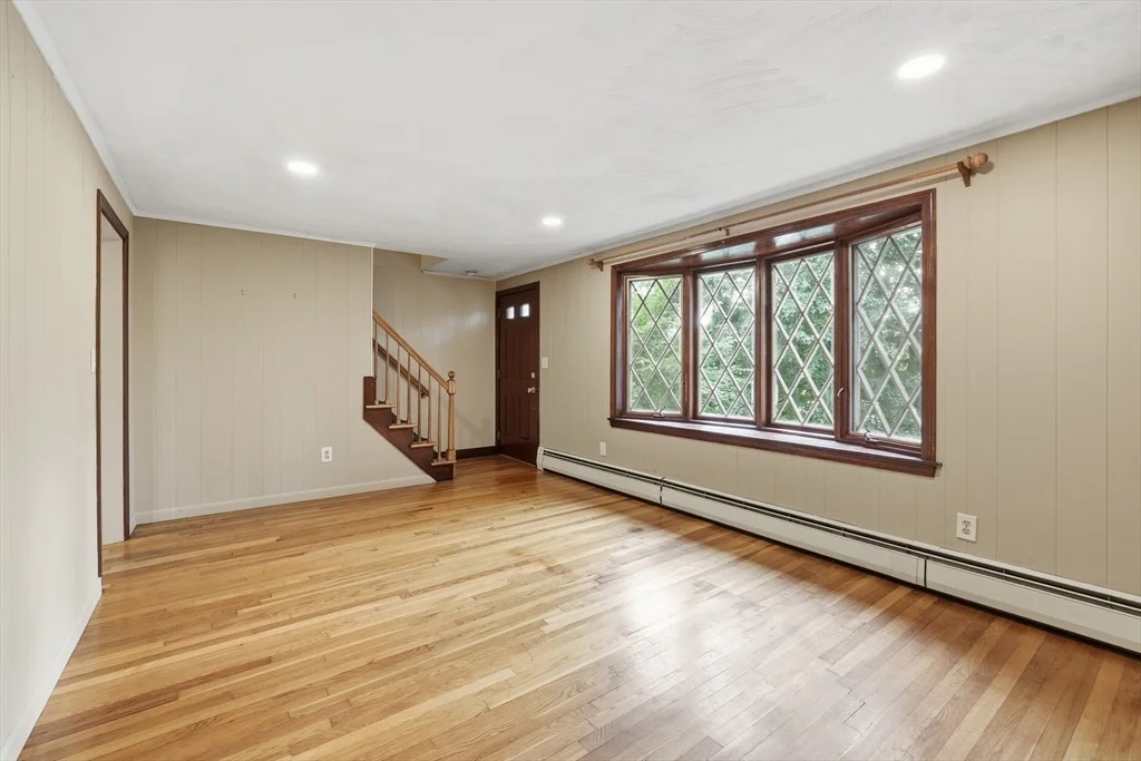 Photo of 28 Spring Rd