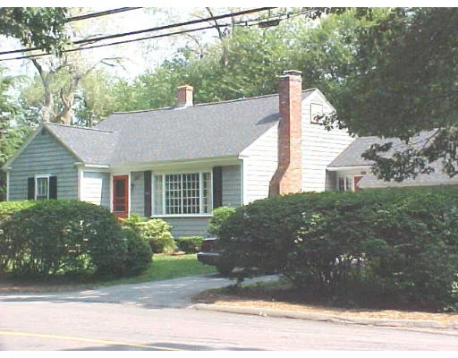 Photo of 147 Summer St