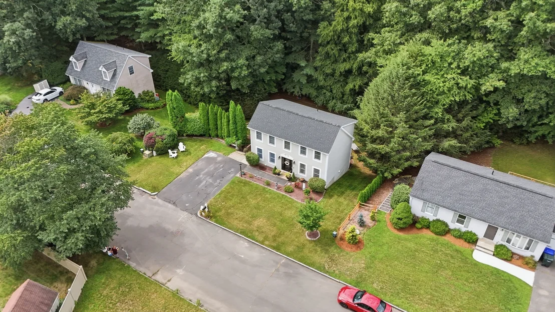 Photo of 19 Stephanie Cir
