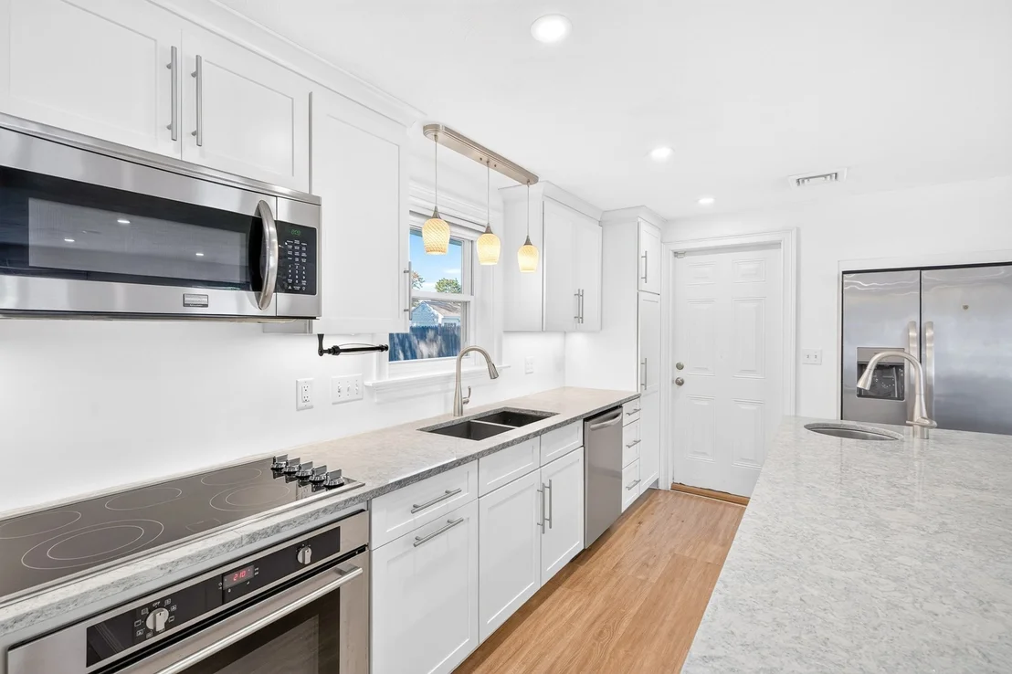Photo of 15 Roger Rd