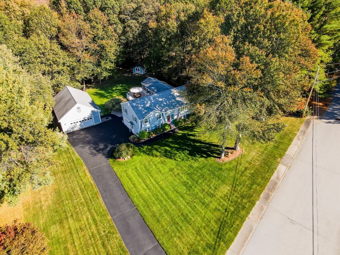 Photo of 83 Black Oak Lane