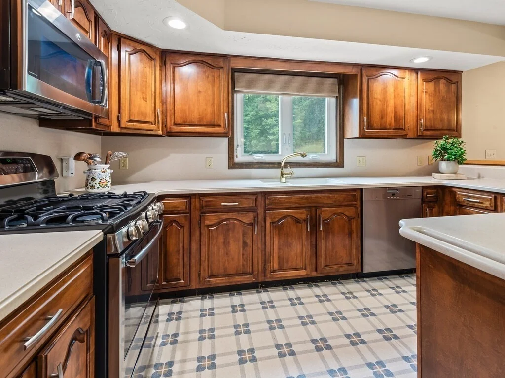 Photo of 22 Oak Cir
