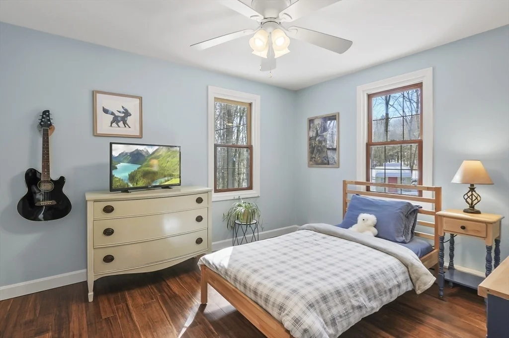 Photo of 3 Mount Jefferson Rd