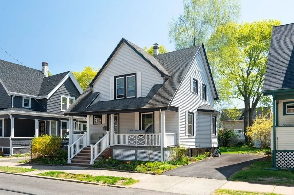 Photo of 52 Locust St