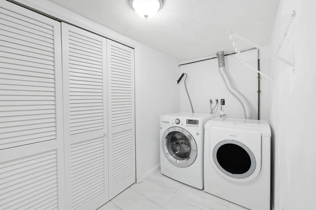 Photo of Unit 3 at 6 Deer Path