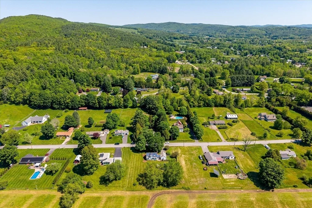 Photo of 42 W Mountain Rd