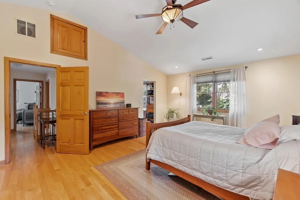 Photo of 107 Maple Rd