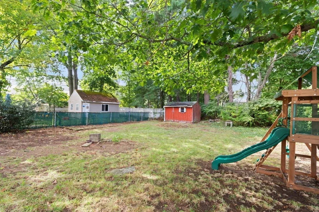 Photo of 75 Sterling Ave