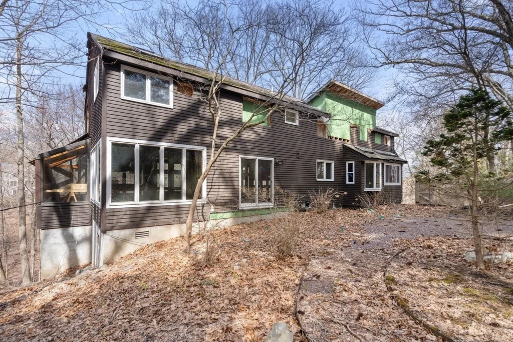 Photo of 217 Summer St