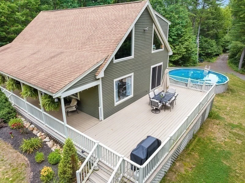 Photo of 115 River Rd